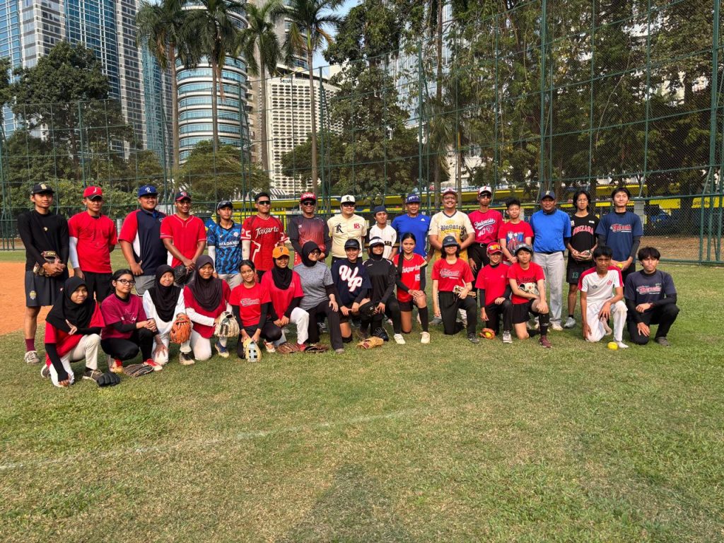 Preparing for PON XXII, Perbasasi DKI Launches Specialized Softball Pitcher Development Program